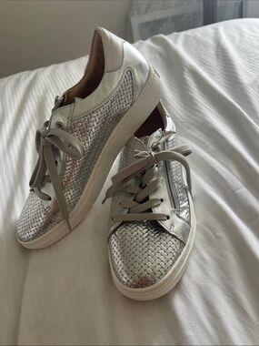 Ron White Silver Woven Oralie Zipper Sneaker. Italy size 41 US size 10